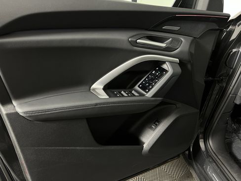 Used 2025 Audi Q5 Premium Plus w/ Premium Plus image 13