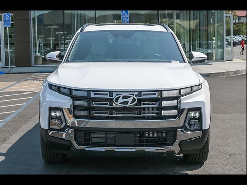 New 2025 Hyundai Santa Cruz Limited AWD/4WD image 2