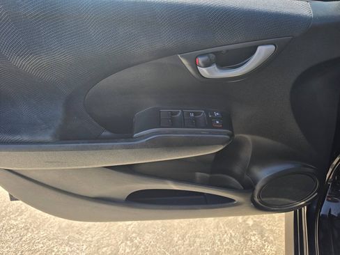 Used 2011 Honda Fit Sport image 15