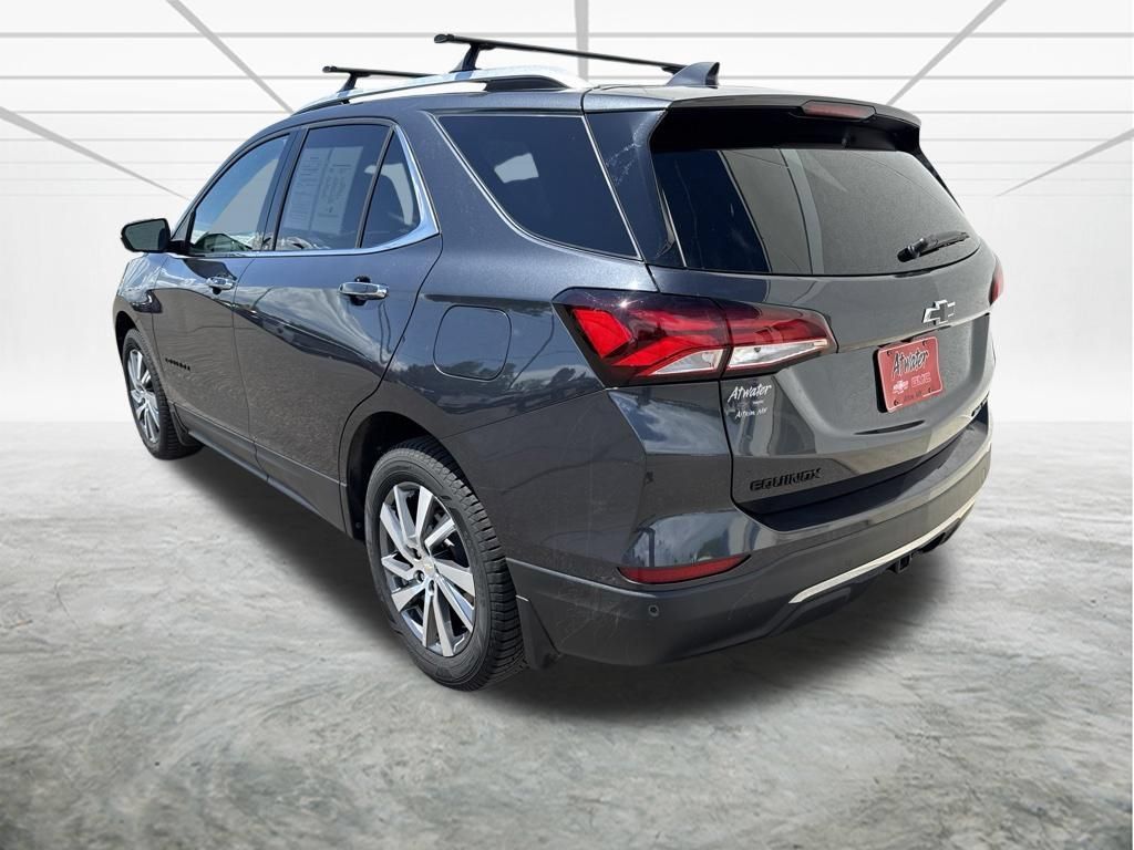 Used 2022 Chevrolet Equinox Premier w/ LPO, Floor Liner Package AWD/4WD image 3