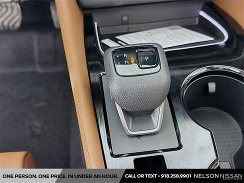 New 2026 Nissan Rogue Platinum image 17