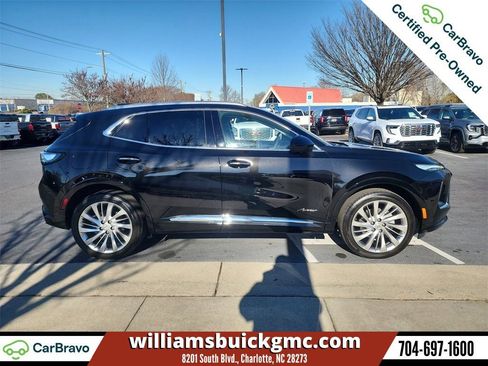 Certified 2025 Buick Envision Avenir image 10