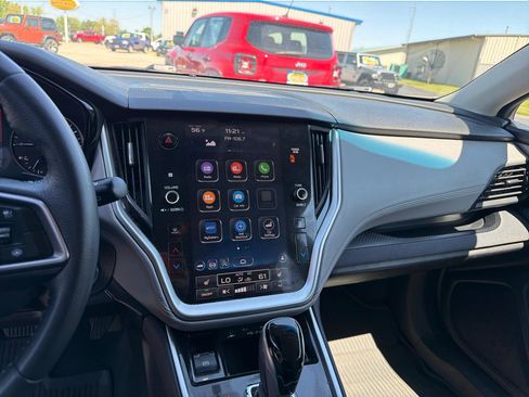 Used 2020 Subaru Outback Premium AWD/4WD image 31