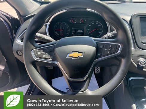 Used 2016 Chevrolet Malibu LT FWD image 22