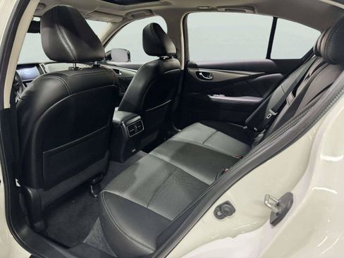 Used 2022 INFINITI Q50 Luxe w/ Cargo Package AWD/4WD image 29