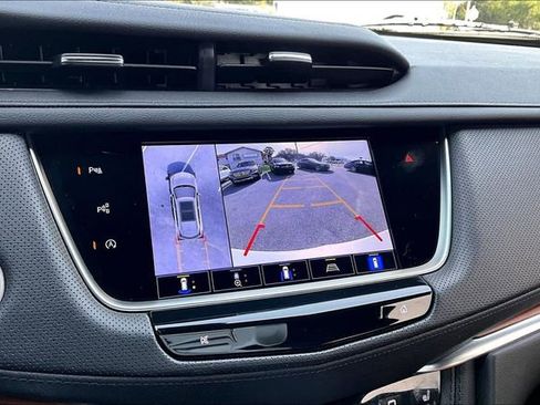 Used 2023 Cadillac XT5 Premium Luxury w/ Technology Package image 13
