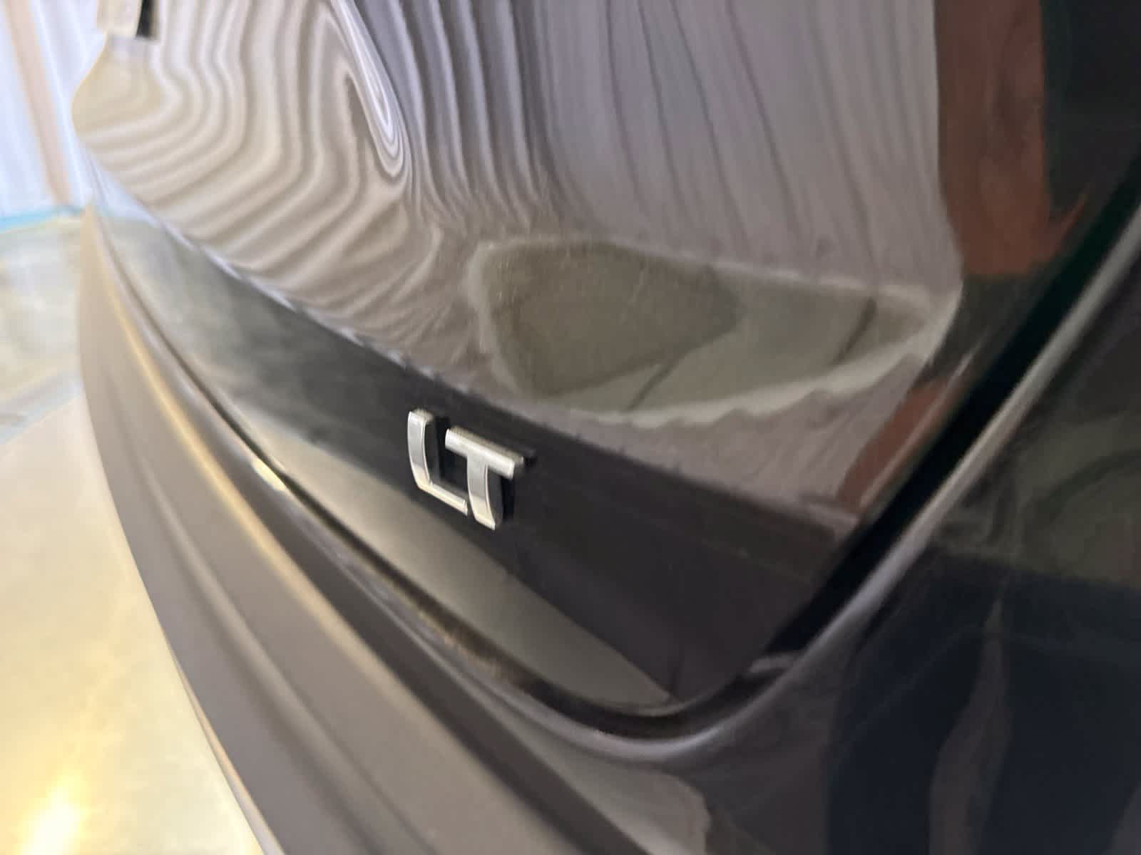 Used 2025 Chevrolet Trax LT FWD image 15
