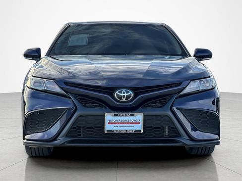 Certified 2022 Toyota Camry SE image 8