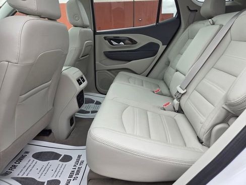Used 2024 GMC Terrain Denali w/ Denali Premium Package AWD/4WD image 52