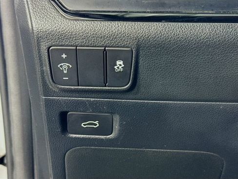 Used 2025 Kia K5 GT-Line w/ GT-Line Premium Package image 10