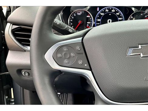 Used 2023 Chevrolet Traverse Premier w/ Redline Edition image 11