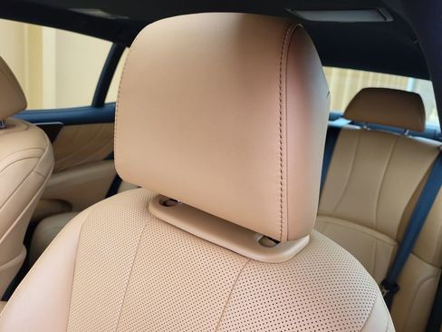 Used 2023 Lexus LS 500 w/ Accessory Package (Z2) image 14