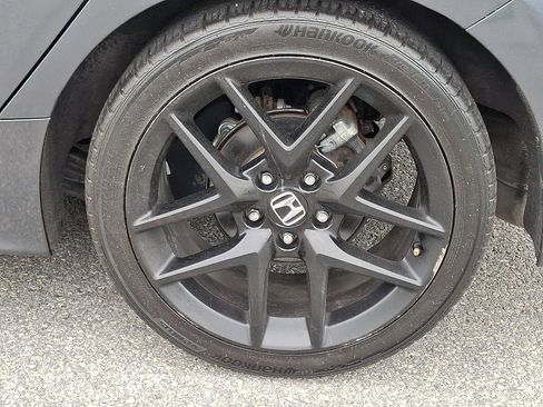 Used 2022 Honda Civic Sport Touring image 8