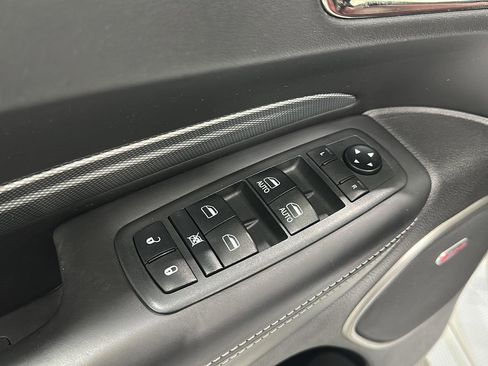 Used 2018 Dodge Durango SRT w/ SRT Interior Appearance Group image 21