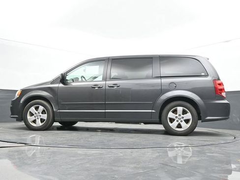 Used 2016 Dodge Grand Caravan SE w/ Quick Order Package 29E SE image 24