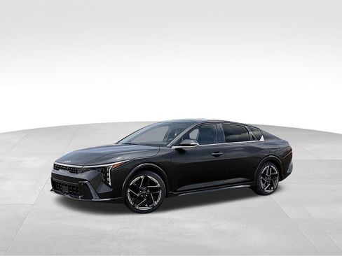 New 2025 Kia K4 GT-Line w/ GT-Line Sunroof Package image 3