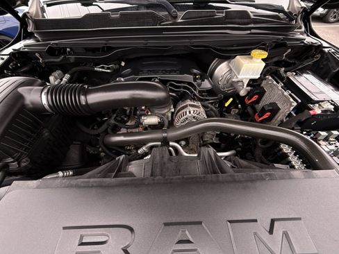 Used 2021 RAM 1500 Laramie w/ Advanced Safety Group AWD/4WD image 29