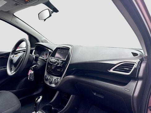 Used 2020 Chevrolet Spark LT FWD image 27