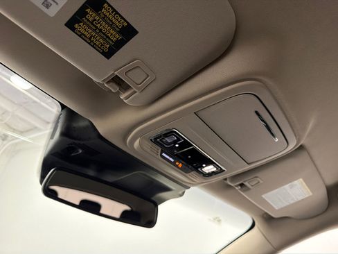 Used 2023 Lincoln Corsair FWD image 29