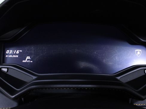 Used 2016 Lamborghini Huracan LP 610-4 image 31