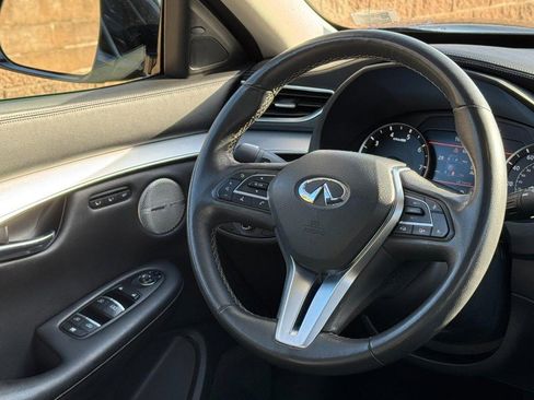 Used 2019 INFINITI QX50 Essential w/ Premium Heat Package image 13