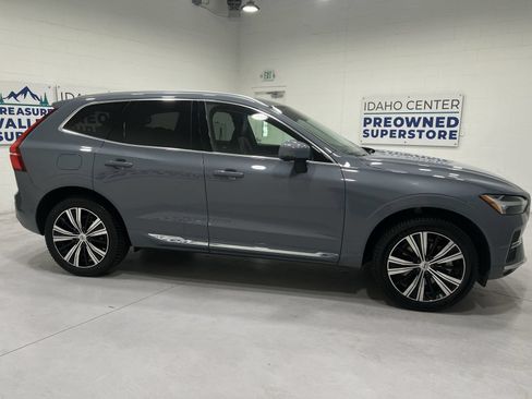 Used 2023 Volvo XC60 B5 Ultimate AWD/4WD image 9