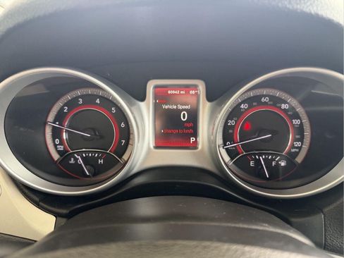 Used 2020 Dodge Journey SE w/ SE Popular Equipment Group FWD image 13