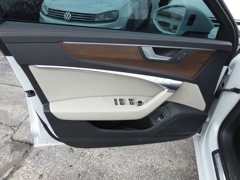 Used 2024 Audi A6 2.0T Premium w/ Convenience Package image 9