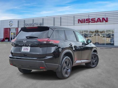 New 2026 Nissan Rogue SV image 6