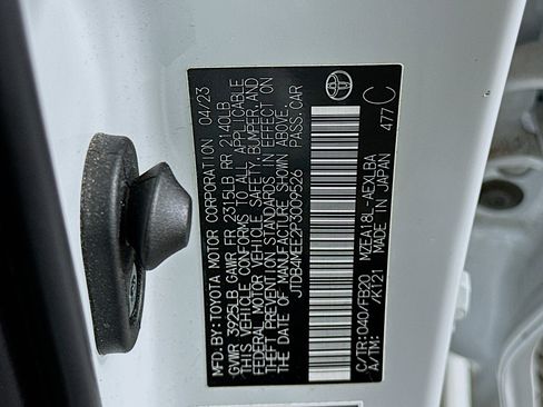 Used 2023 Toyota Corolla LE w/ Carpet Mat Package (TMS) image 12