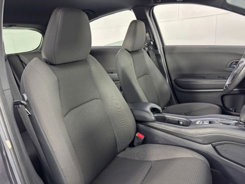 Used 2022 Honda HR-V Sport image 29