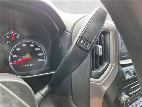Used 2021 Chevrolet Silverado 1500 Custom Trail Boss AWD/4WD image 12