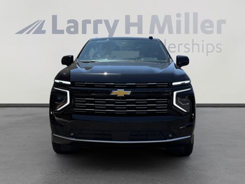 Used 2026 Chevrolet Tahoe High Country AWD/4WD image 8