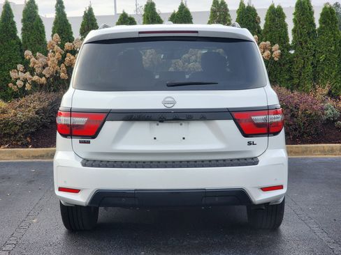 Used 2022 Nissan Armada SL w/ Midnight Edition Package image 8