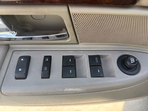 Used 2010 Mercury Grand Marquis LS image 18