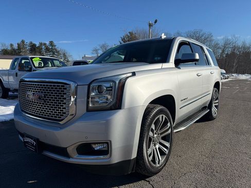 Used 2017 GMC Yukon Denali w/ Open Road Package image 2