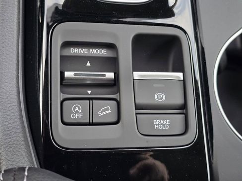 New 2026 Honda Pilot Touring image 21