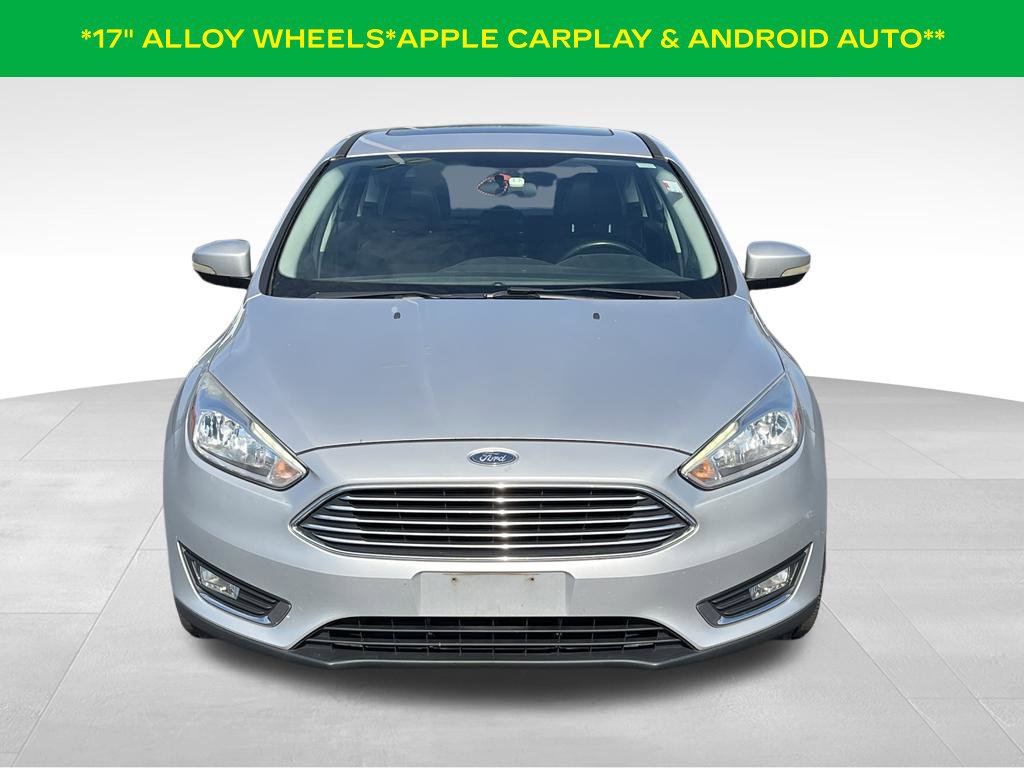 Used 2018 Ford Focus Titanium FWD image 2