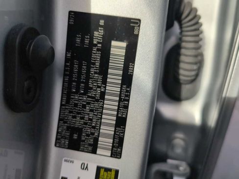 Used 2024 Toyota Corolla Cross LE image 35