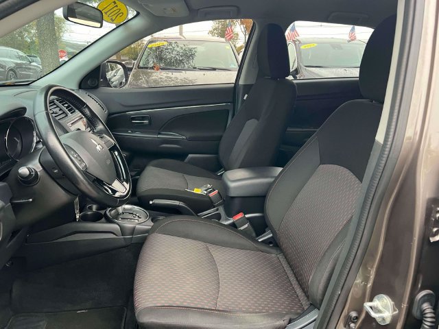 Used 2017 Mitsubishi Outlander Sport LE FWD image 22