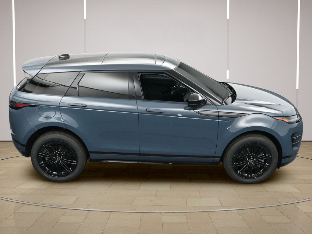 Used 2026 Land Rover Range Rover Evoque Dynamic SE AWD/4WD image 35