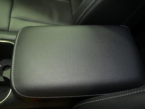 Certified 2025 Subaru Outback Limited w/ Popular Package #2 image 25