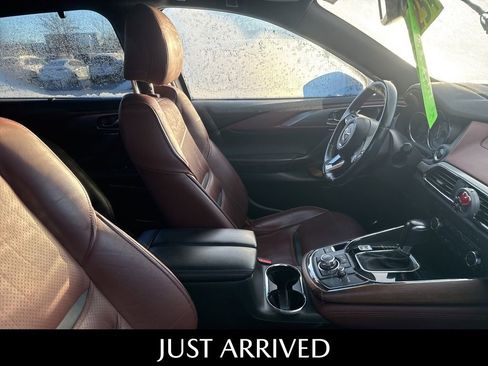 Used 2018 MAZDA CX-9 Signature image 3
