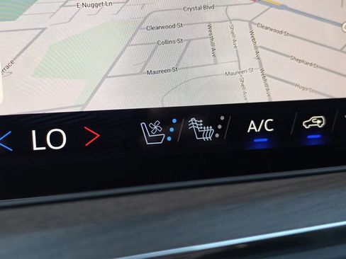 New 2026 Chevrolet Suburban High Country image 31