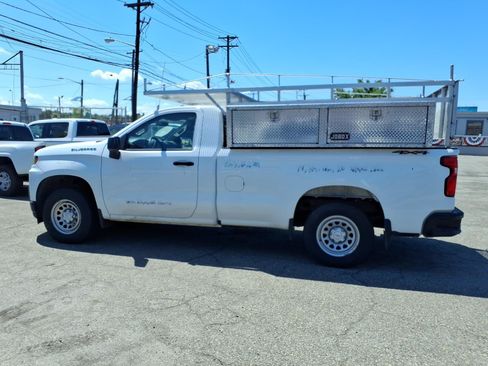 Used 2021 Chevrolet Silverado 1500 W/T w/ WT Value Package AWD/4WD image 4