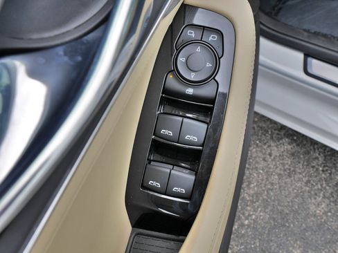 Used 2023 Cadillac CT5 Luxury w/ Sun And Sound Package AWD/4WD image 21