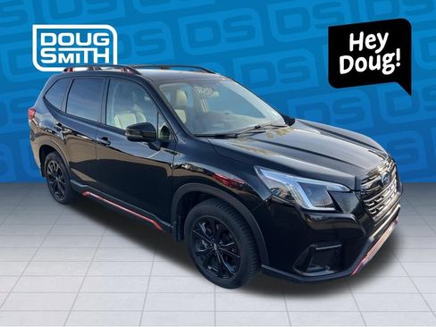 Used 2023 Subaru Forester Sport image 7