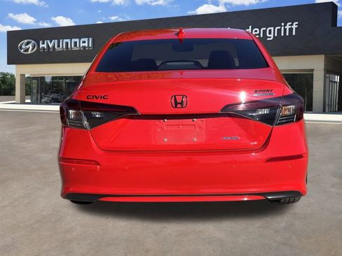 Used 2025 Honda Civic Sport image 11