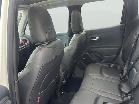 Used 2021 Jeep Renegade Trailhawk w/ Sun & Sound Group image 12