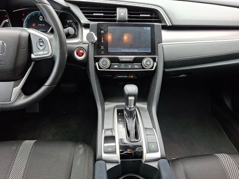 Used 2016 Honda Civic EX image 15